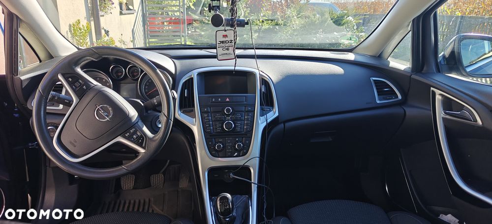 Opel Astra - 11