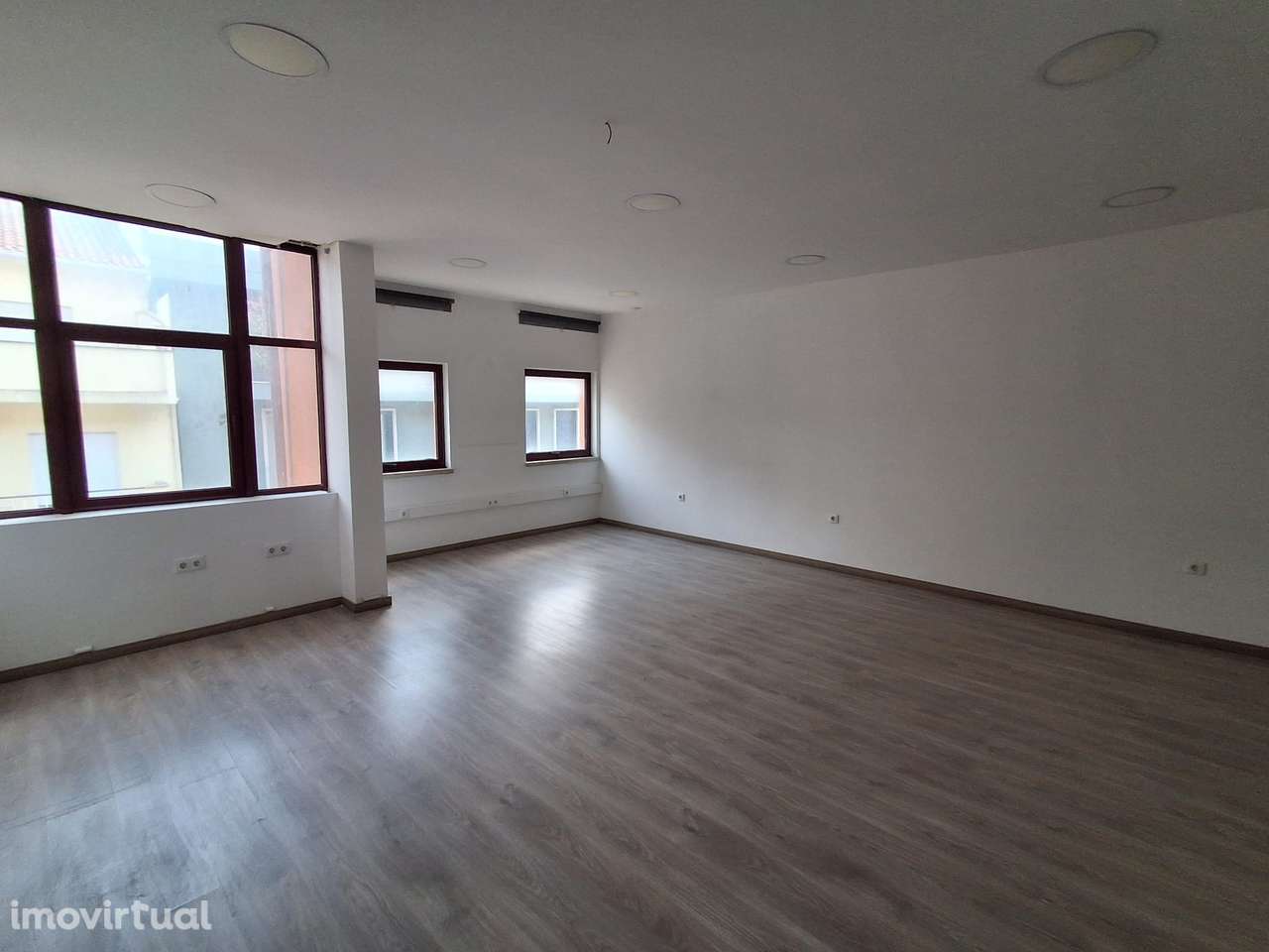 Escritório Centro da Cidade - Grande imagem: 2/4