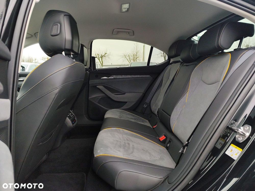 Skoda Superb - 14