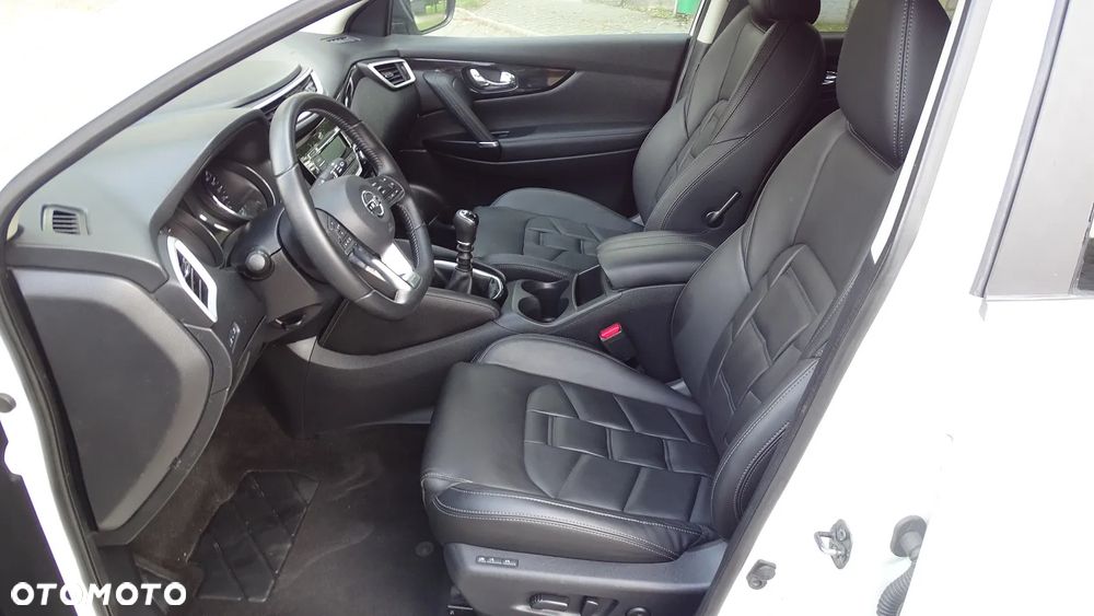 Nissan Qashqai 1.6 DCi Visia - 11