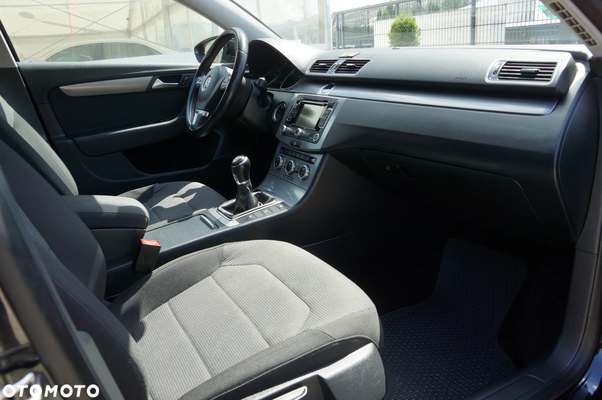 Volkswagen Passat 1.4 TSI BMT Comfortline - 26