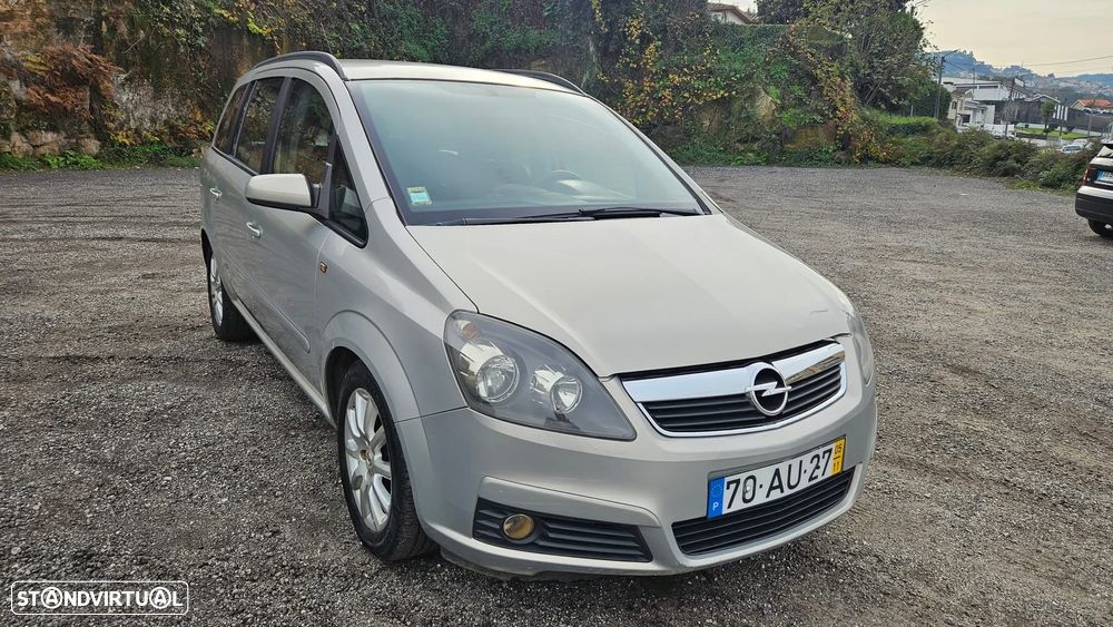 Opel Zafira 1.9 CDTI Enjoy - 4