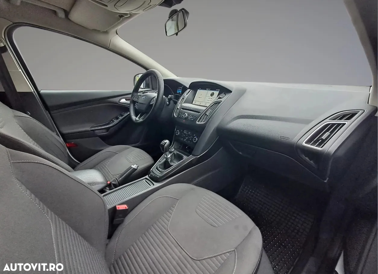 Ford Focus 1.5 EcoBlue Titanium - 6