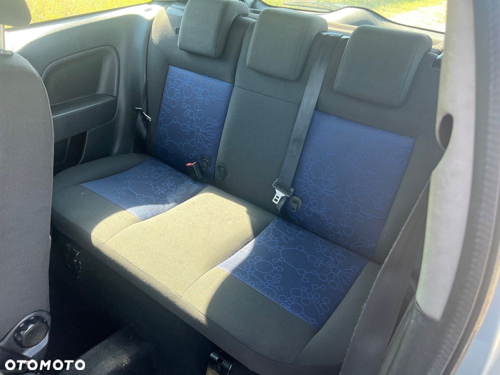 Ford Fiesta 1.4 TDCI Ambiente - 7