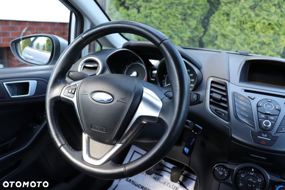 Ford Fiesta - 12