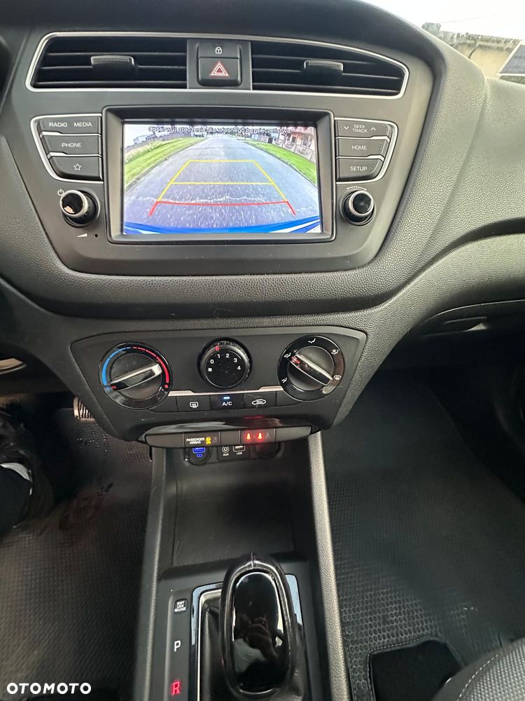 Hyundai i20 1.0 T-GDI DCT Advantage - 13