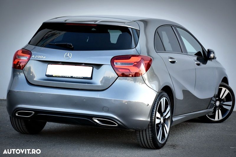 Mercedes-Benz A 200 - 10