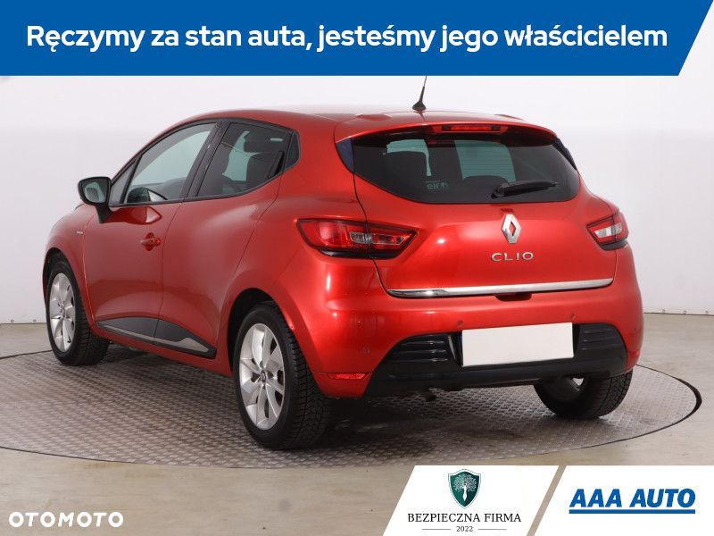 Renault Clio - 6
