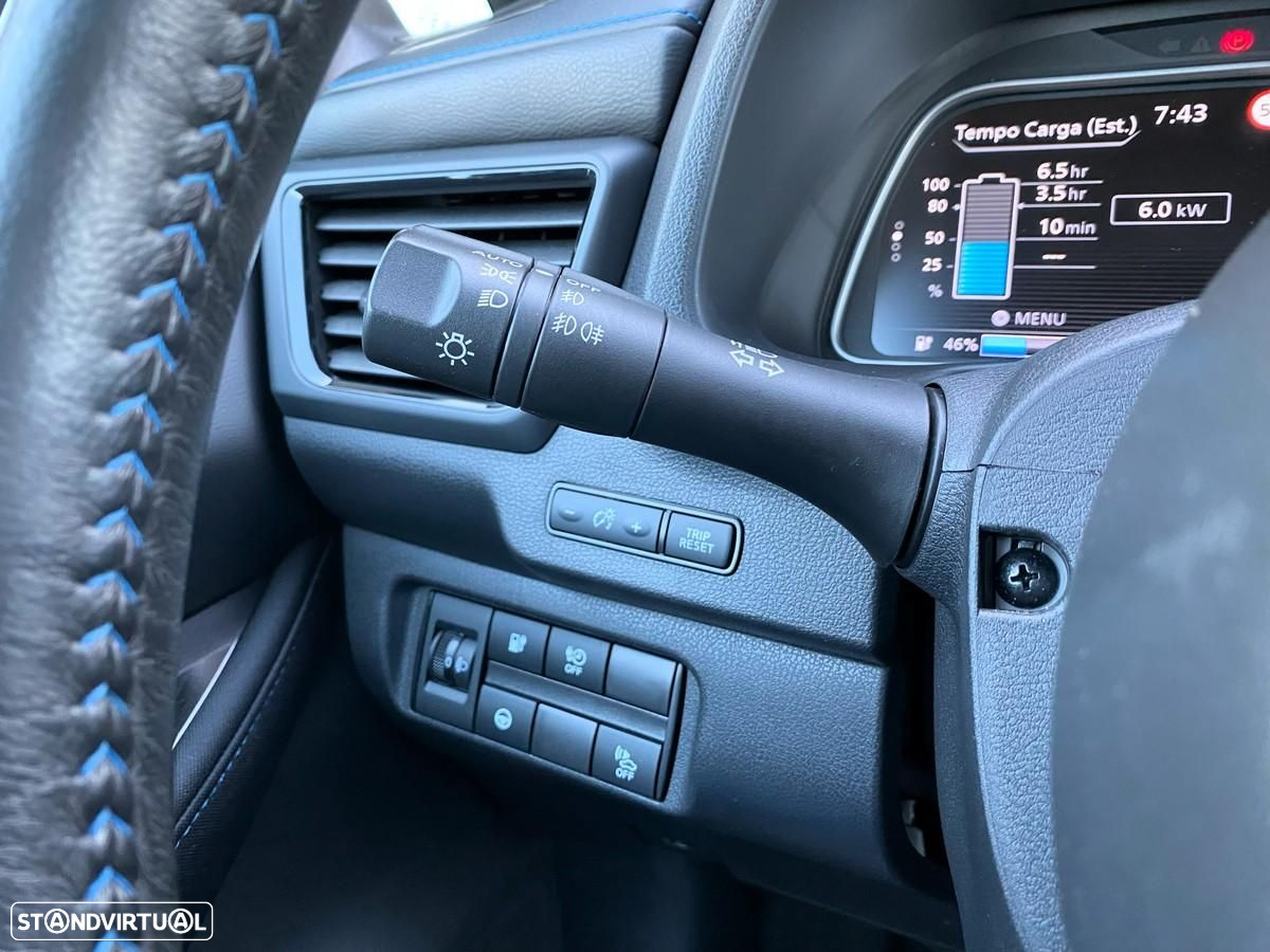 Nissan Leaf N-Connecta - 14