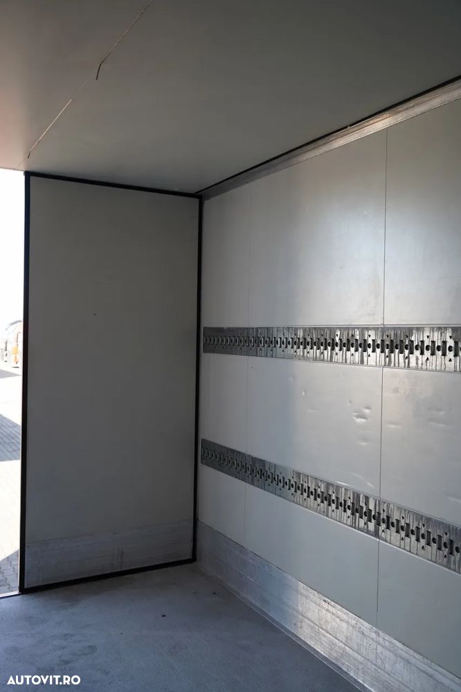 Krone CAMION FRIGORIFER KRONE / THERMO KING SLX 300 / PUNȚĂ RIDICATĂ - 16