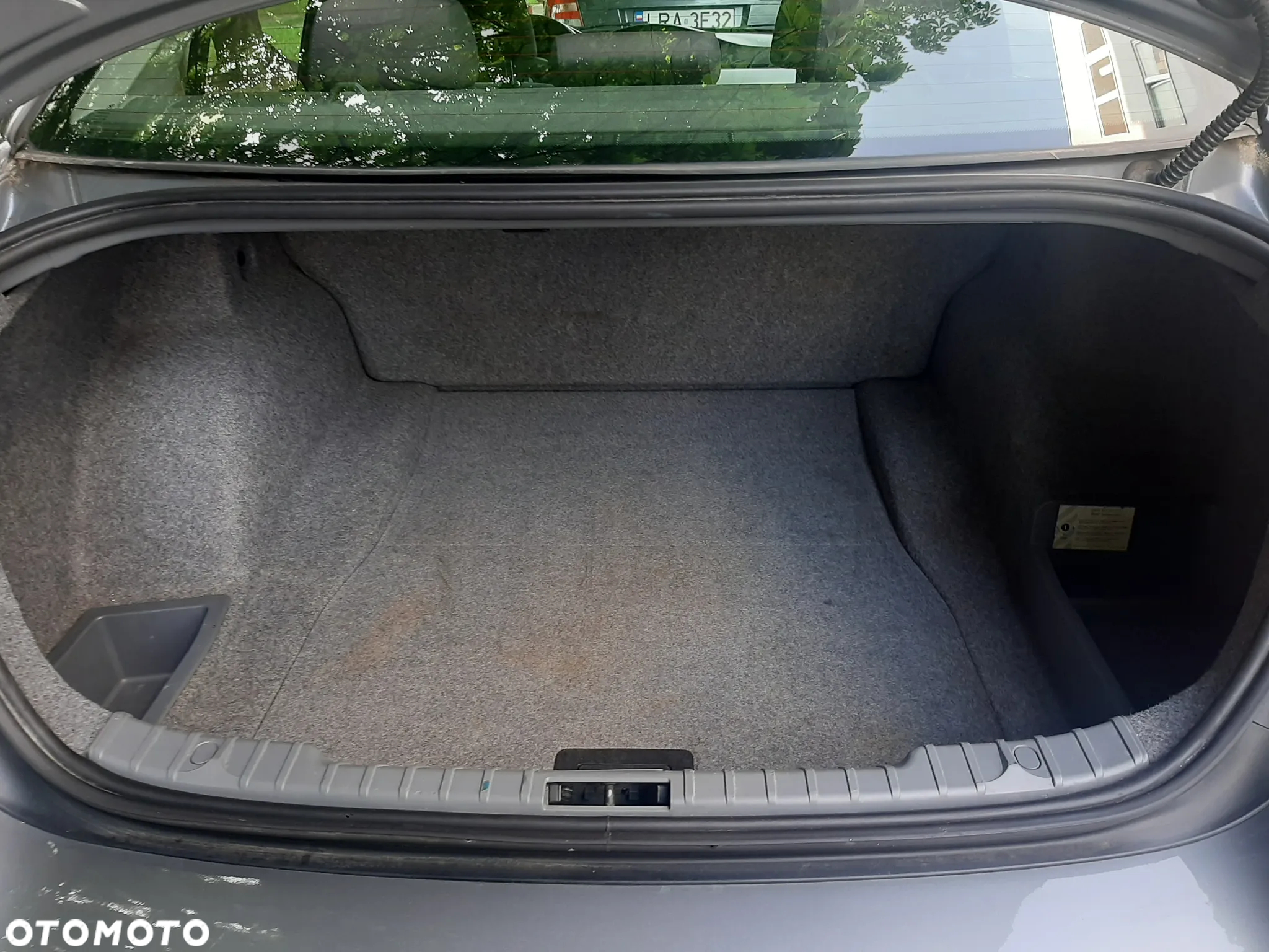 BMW Seria 3 318d - 8