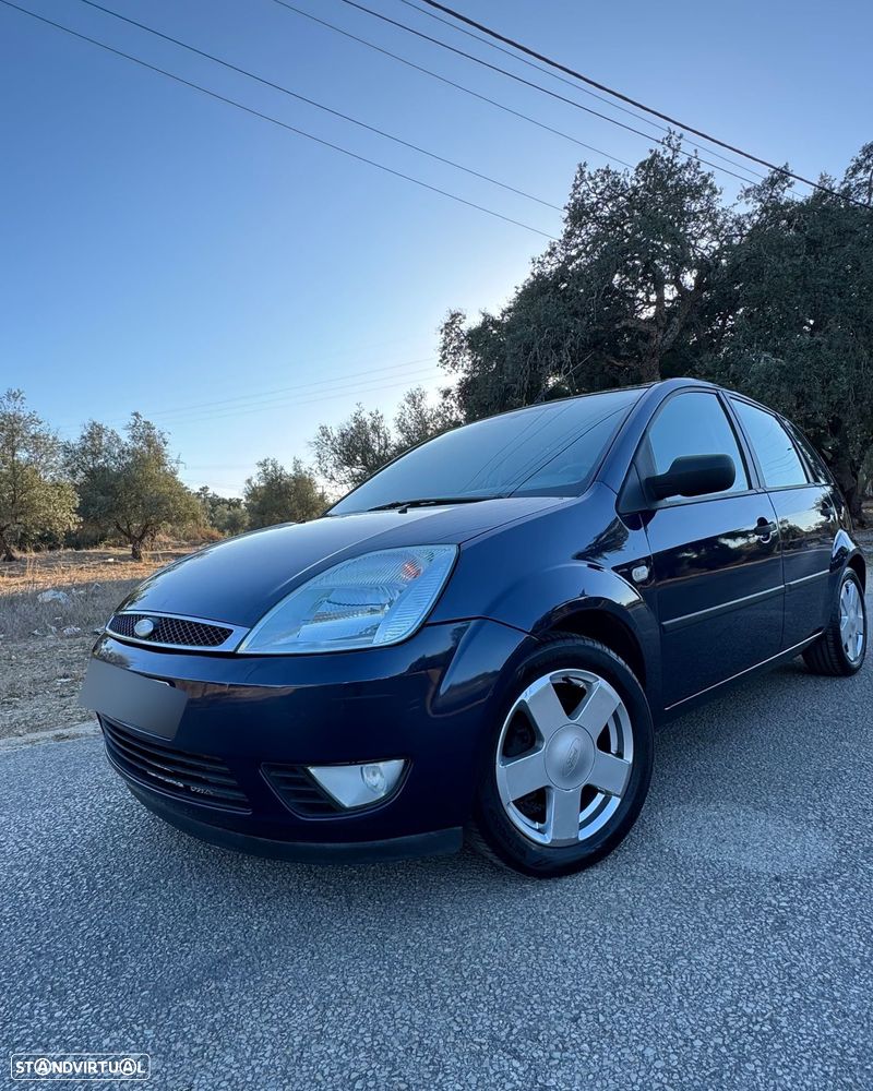 Ford Fiesta 1.25 Ghia - 4