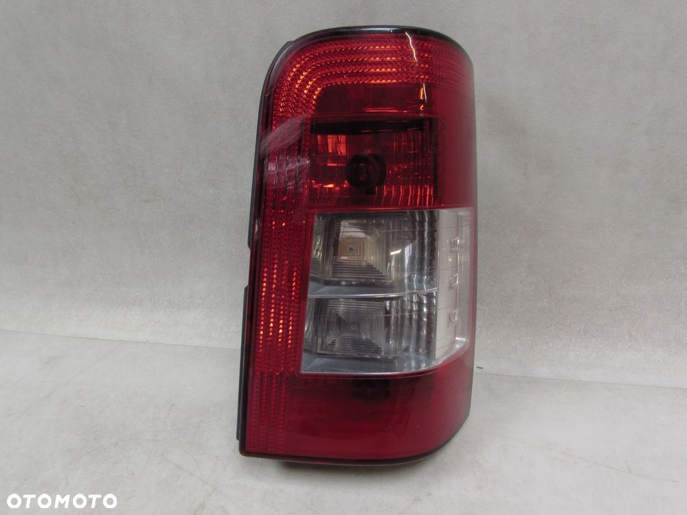 CITROEN BERLINGO PARTNER LIFT 04-10 LAMPA TYL PRAWA 9657976980 9657976780 - 1