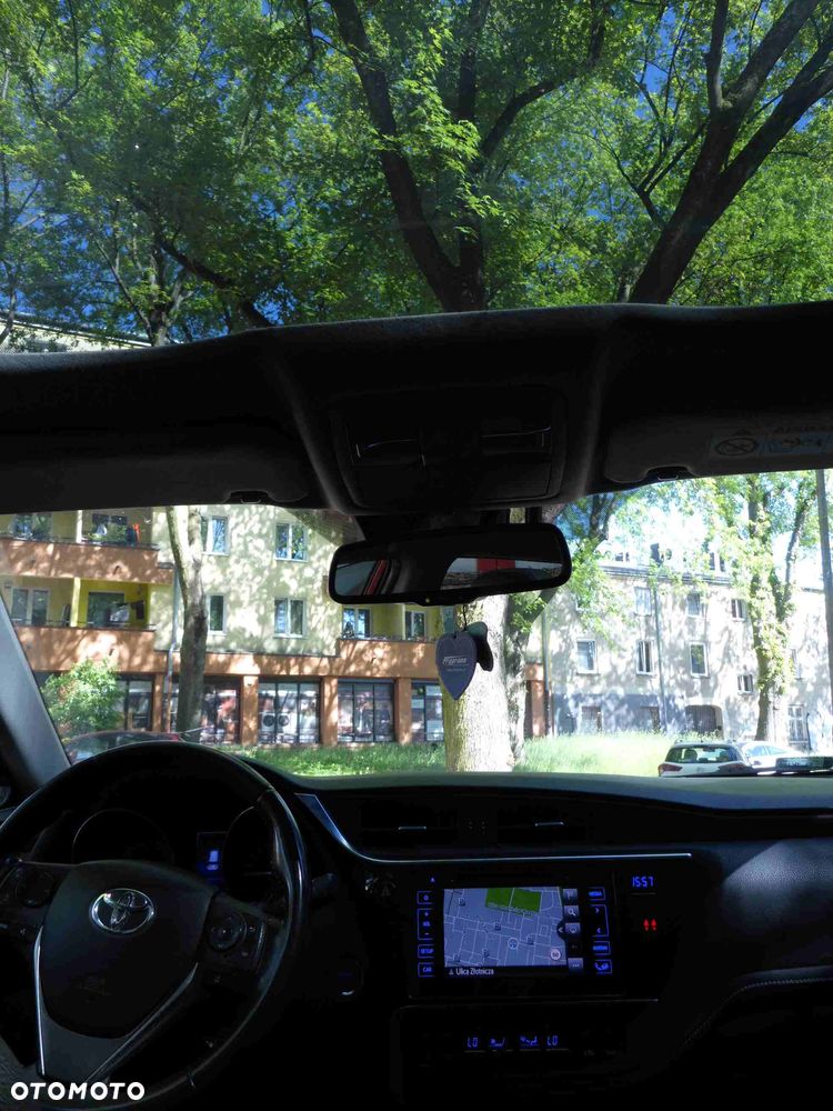 Toyota Auris - 21