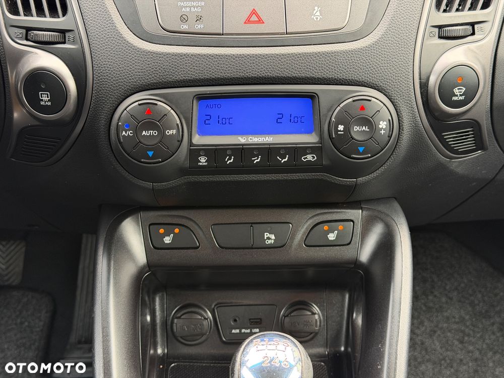Hyundai ix35 blue 1.6 2WD Finale Gold - 22