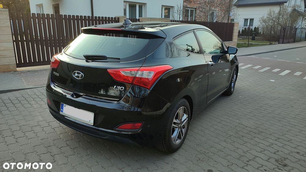 Hyundai i30 1.6 CRDi Premium - 39