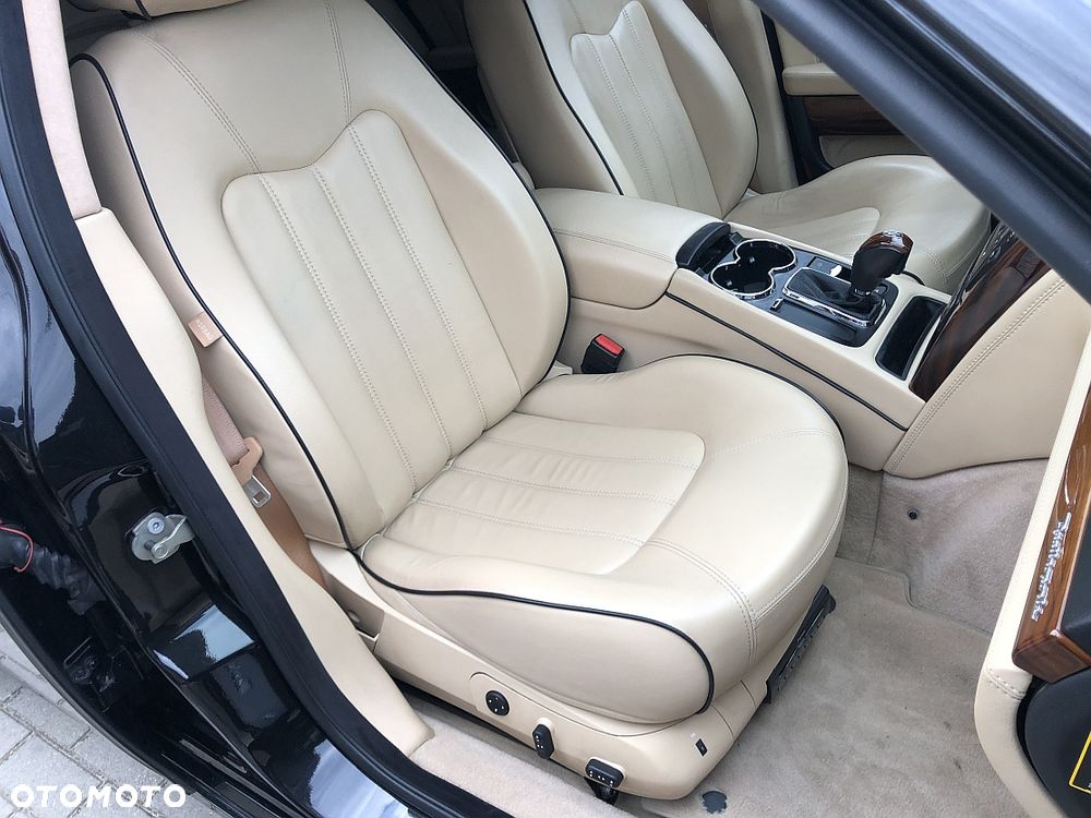 Maserati Quattroporte - 38