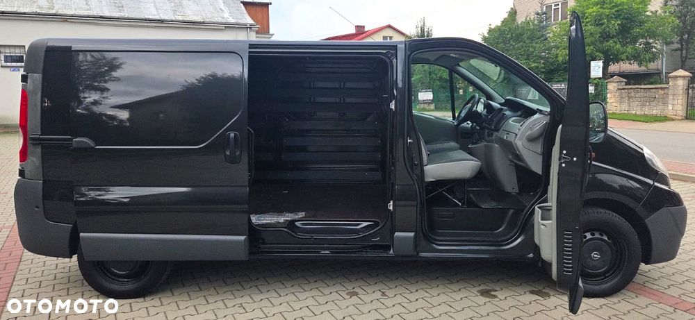 Renault Trafic - 14