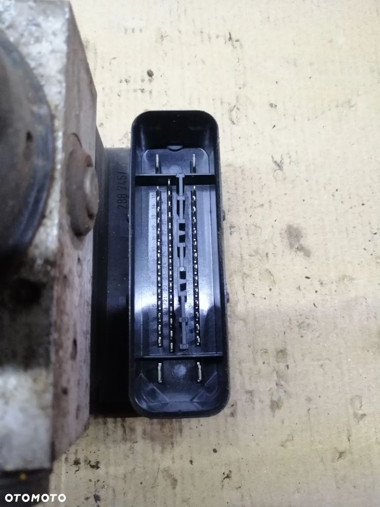 Volkswagen Golf V pompa sterownik abs 1K0907379K 1K0614517H plus wtyczka z wiązką - 4