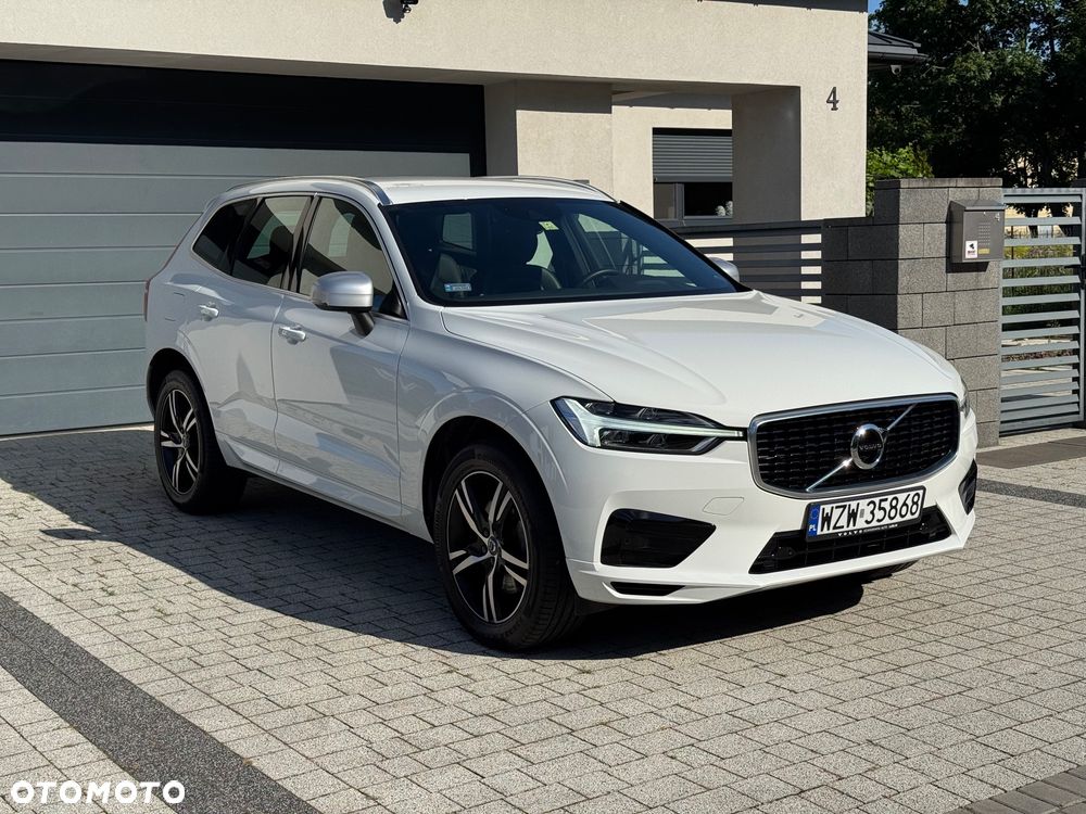 Volvo XC 60 D4 R-Design - 1