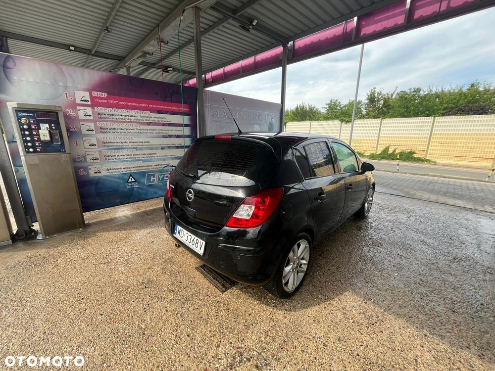 Opel Corsa 1.2 16V Enjoy - 12