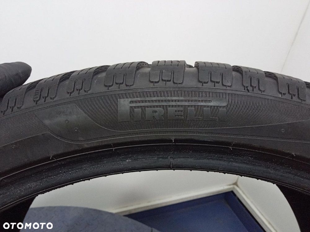 BMW X7 OPONY ZIMOWE PIRELLI WINTER 2 SCORPION 325/30 R23 109W XL 1SZT - 4