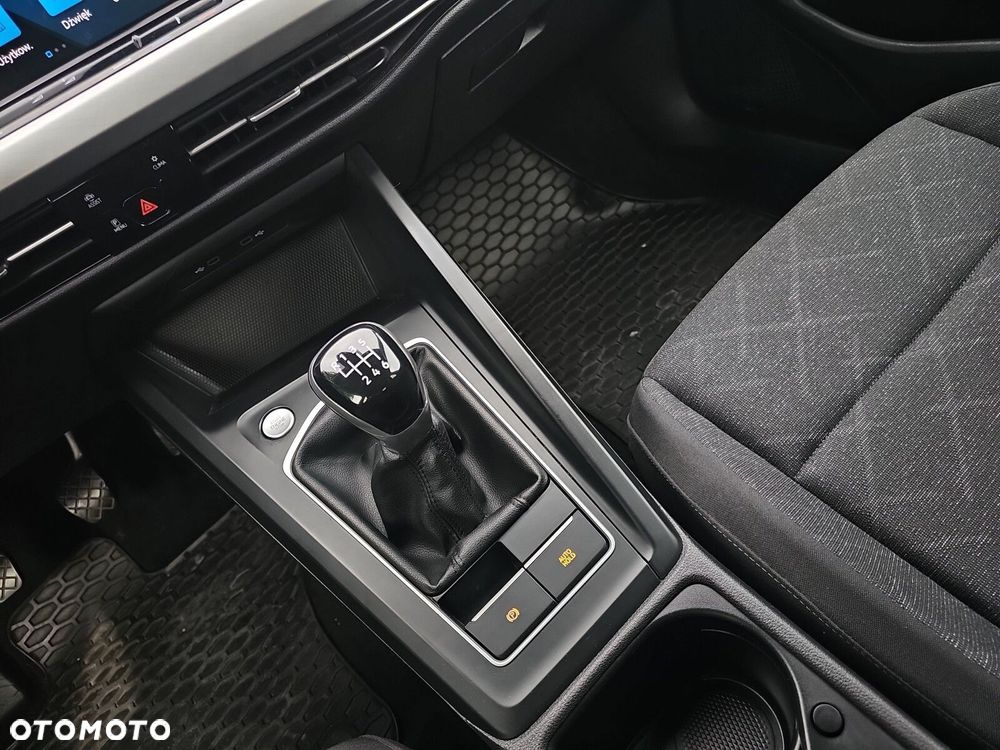 Volkswagen Golf - 17