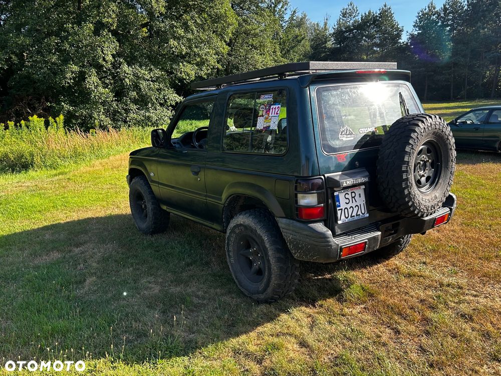 Mitsubishi Pajero 2.5 TD GL - 14