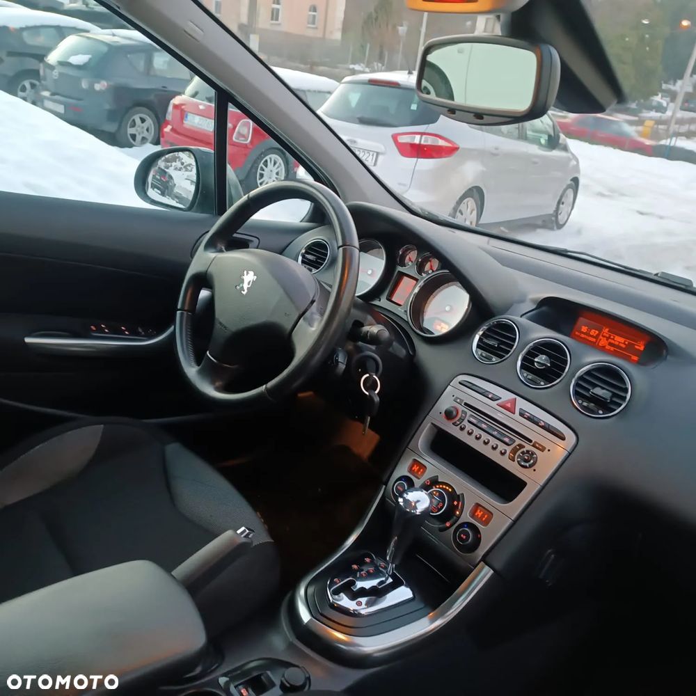 Peugeot 308 140 THP Automatik Sport - 20