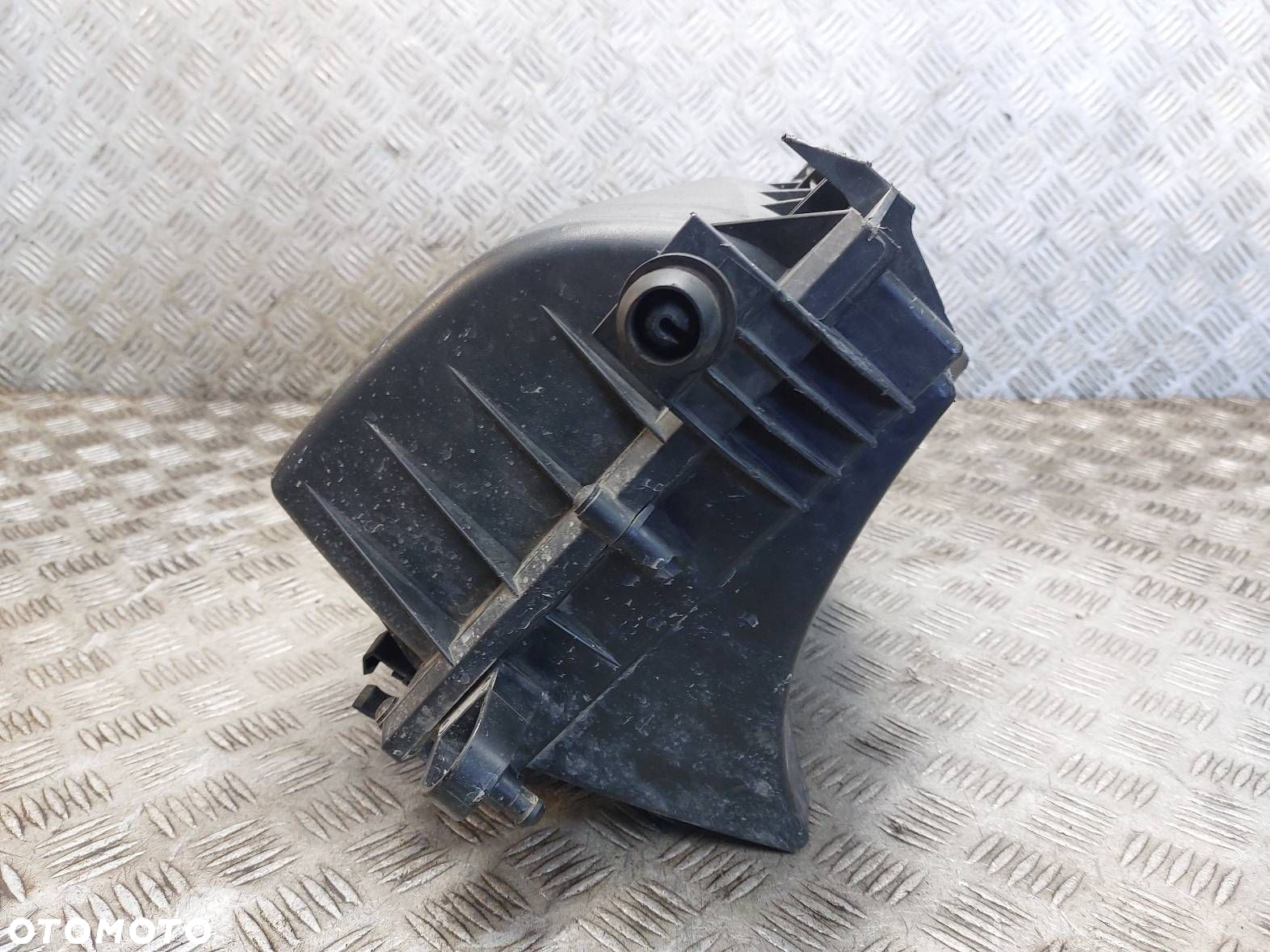OBUDOWA FILTRA + PRZEPŁYWOMIERZ RURA DOLOT VECTRA C 1.9 CDTI 55350912 - 5