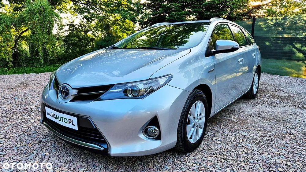 Toyota Auris 1.8 HSD Luna - 30