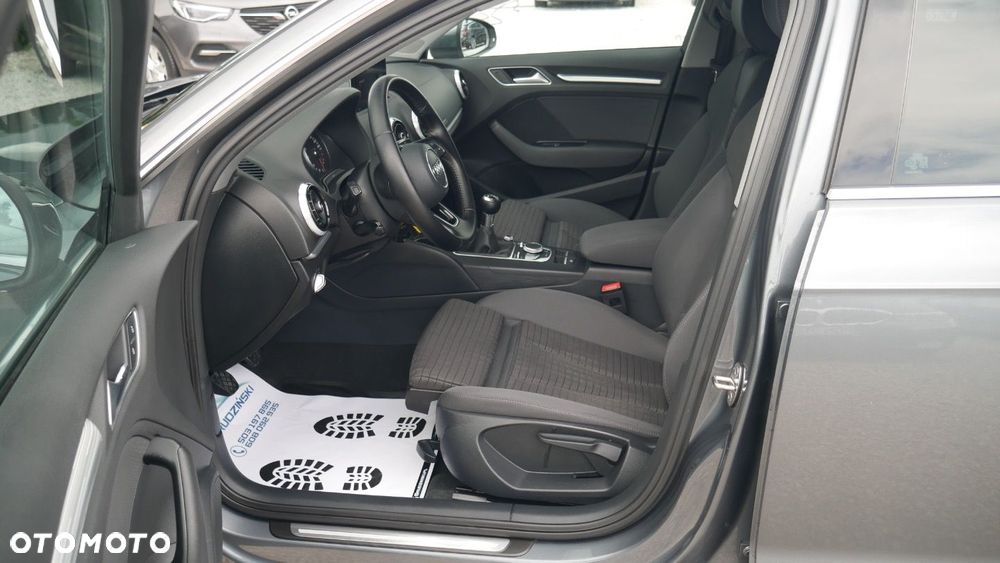 Audi A3 Sportback - 11