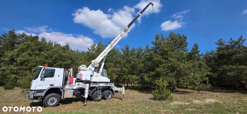 Mercedes-Benz 6X6 Żuraw - 11