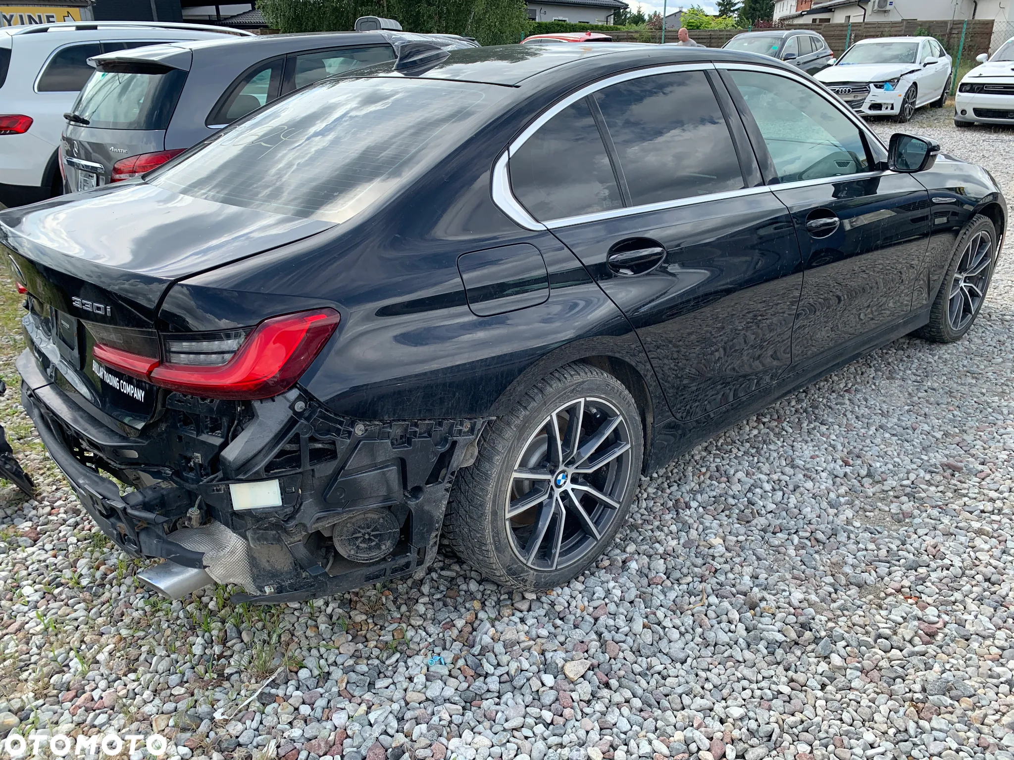 BMW Seria 3 330i xDrive - 4