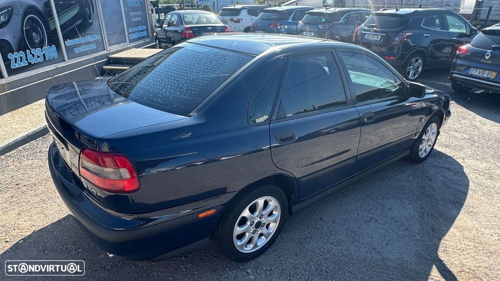 Volvo S40 1.6 - 6