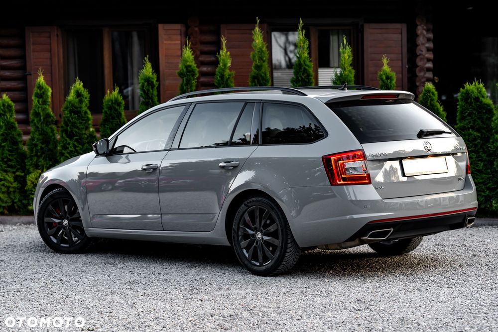 Skoda Octavia 2.0 TDI (Green tec) 4x4 DSG RS - 10
