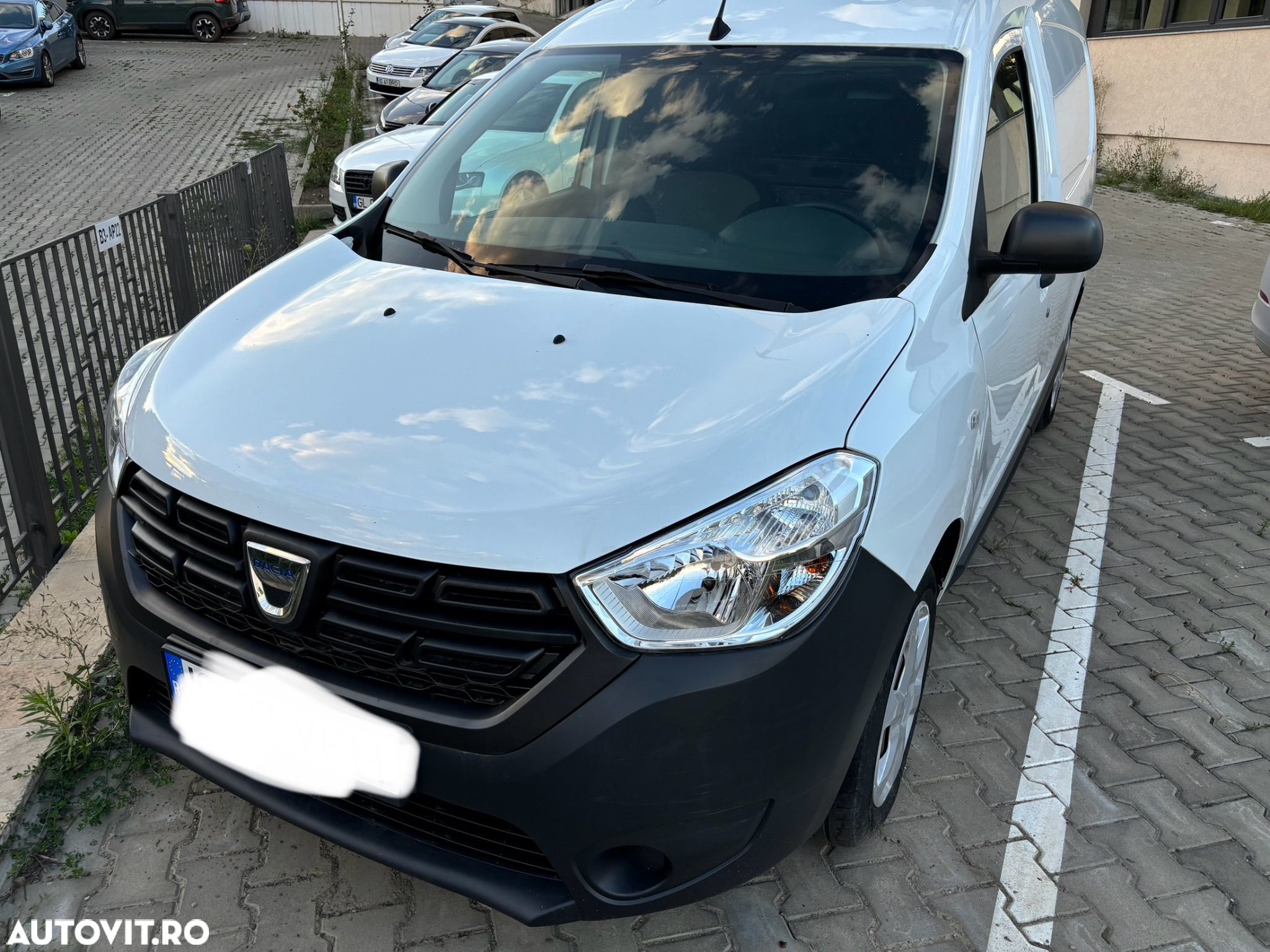 Dacia Dokker - 1