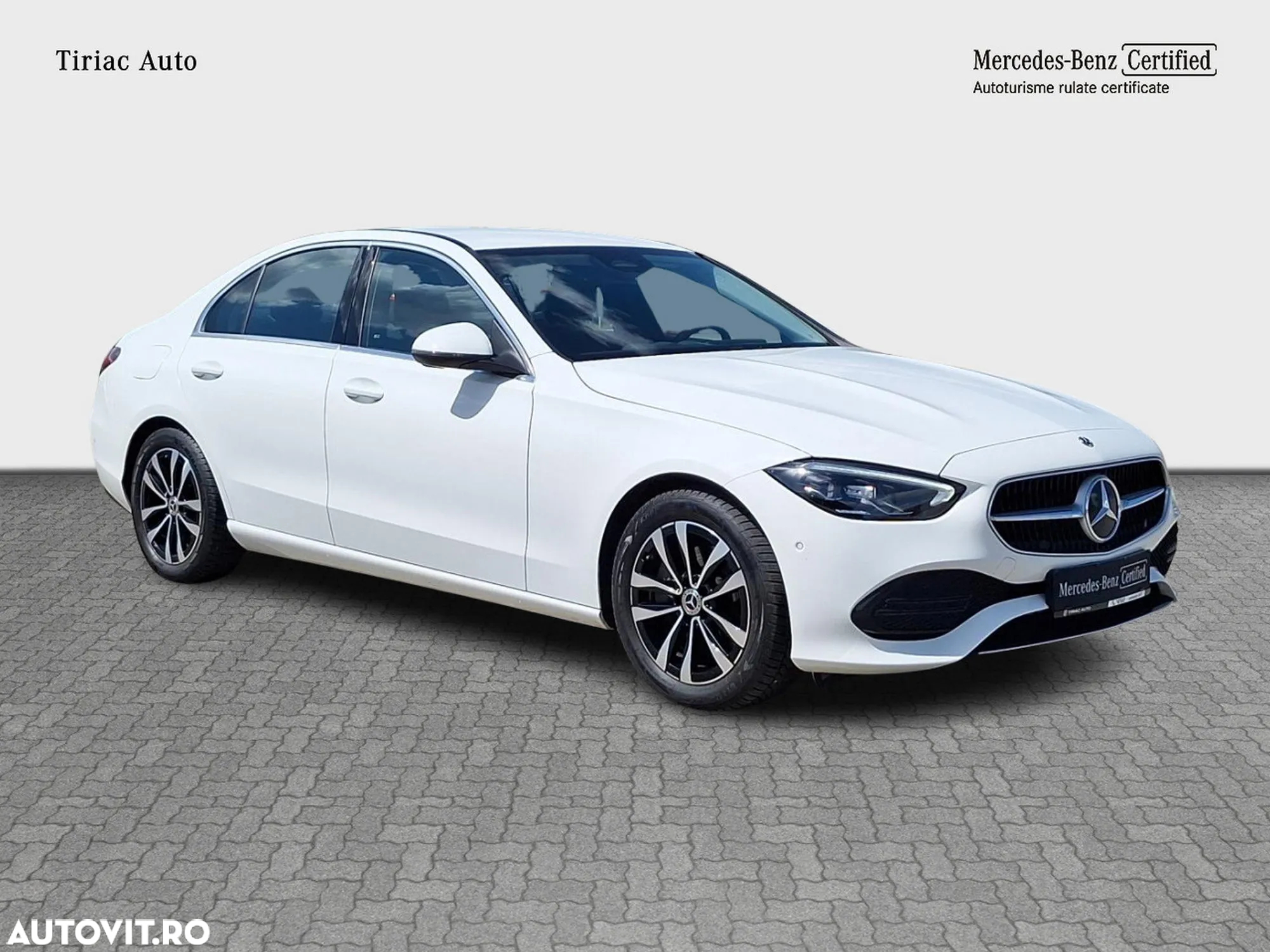 Mercedes-Benz C - 8