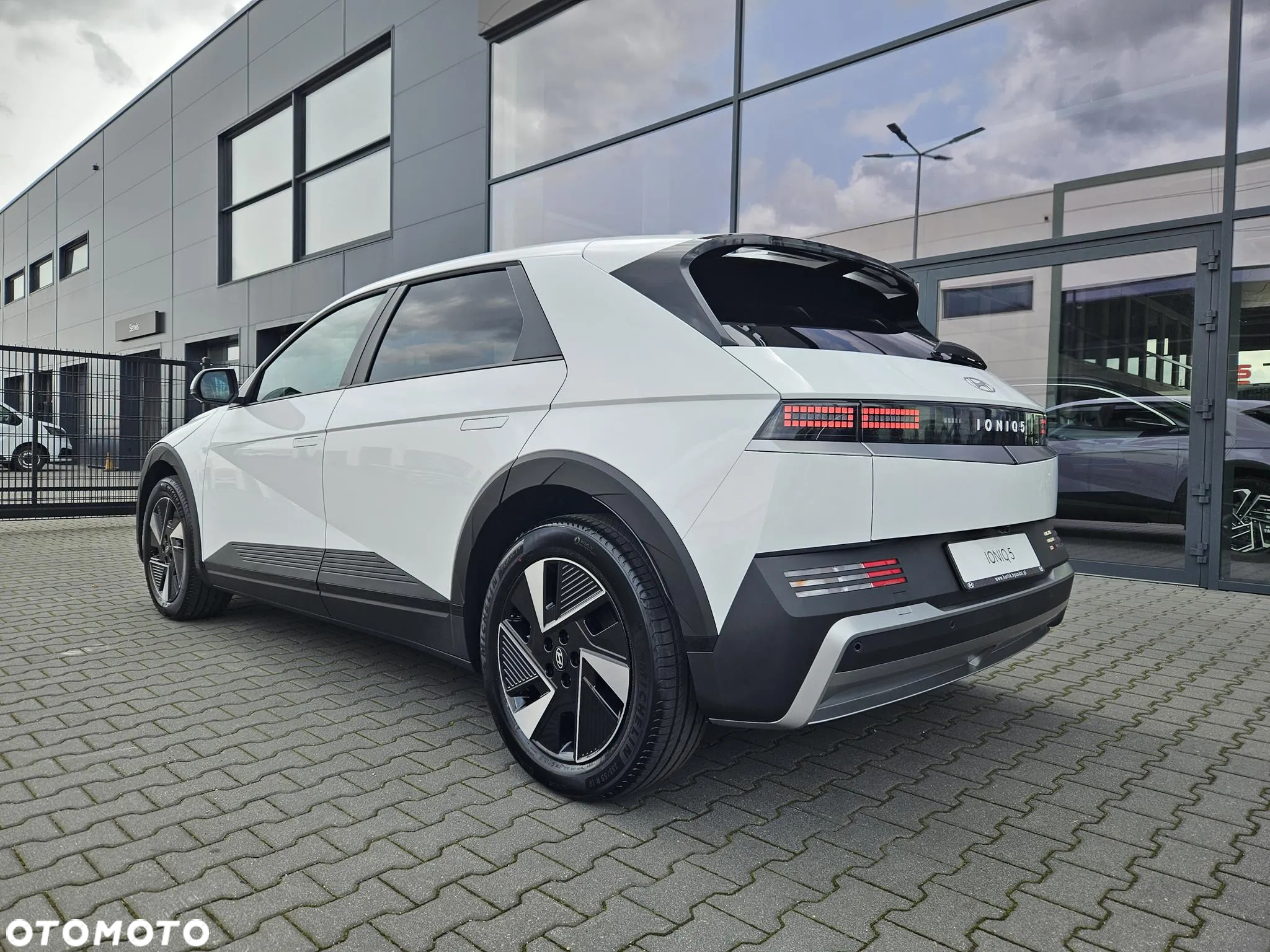 Hyundai IONIQ 5 63kWh Dynamiq - 7