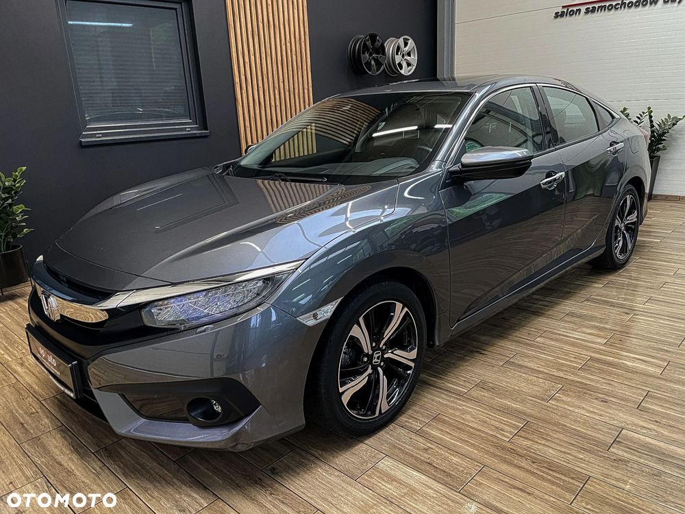 Honda Civic 1.5 i-VTEC Turbo Executive - 13