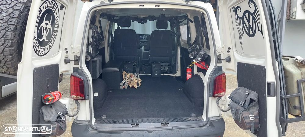 VW T6 2.0 TDI EXTRA A/C - 11