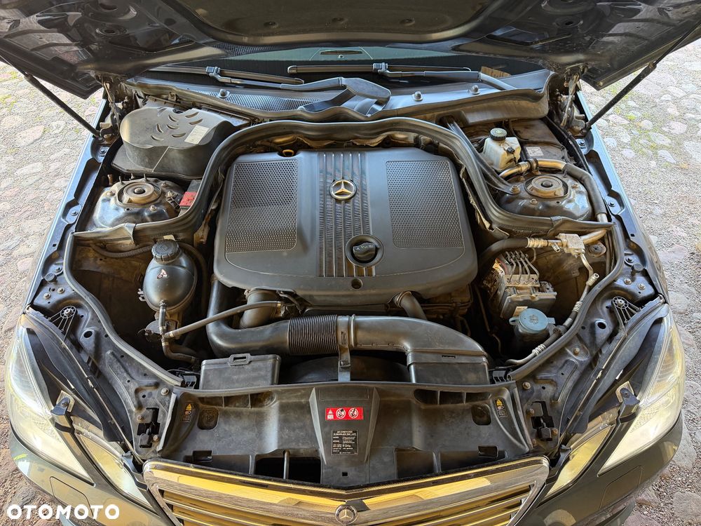 Mercedes-Benz Klasa E 250 BlueTEC 9G-TRONIC Avantgarde - 26