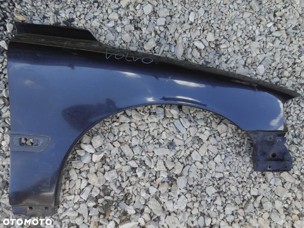 VOLVO S60 I V70 II PRAWY PRZEDNI BŁOTNIK PRAWY PRZÓD - 1