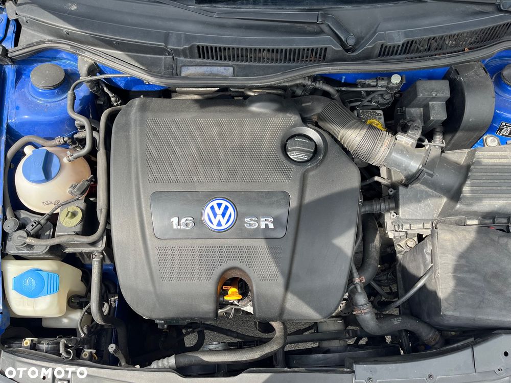Volkswagen Golf 1.6 Trendline - 18