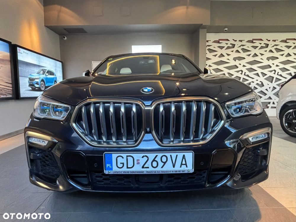 BMW X6M - 1