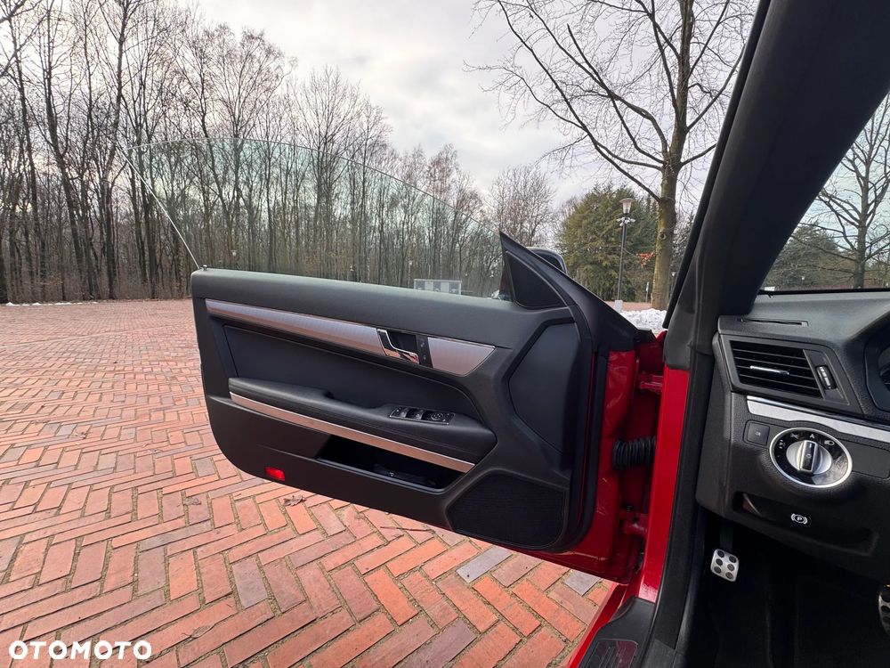 Mercedes-Benz Klasa E - 30