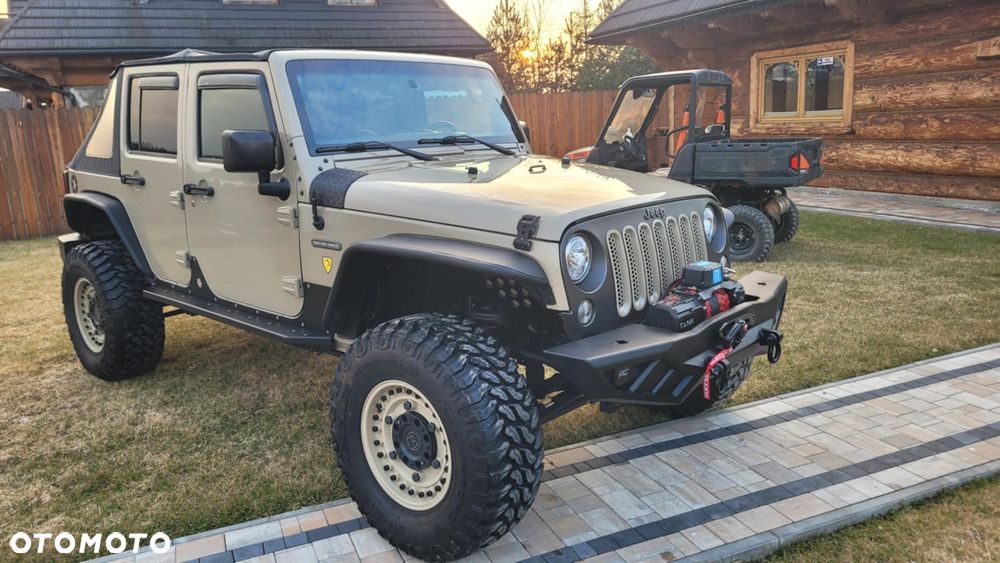 Jeep Wrangler - 2