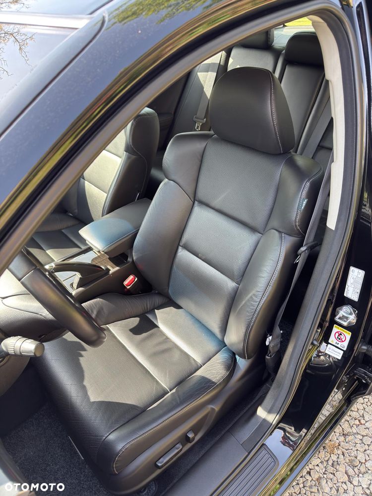 Honda Accord 2.4 Executive - 26