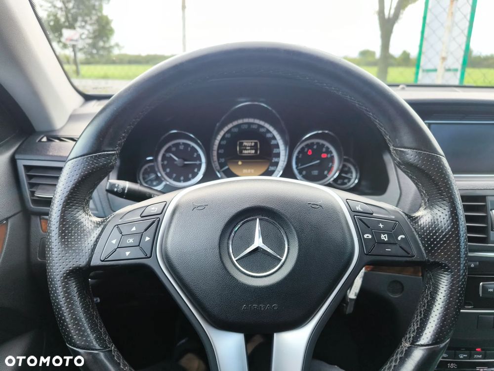 Mercedes-Benz Klasa E - 13