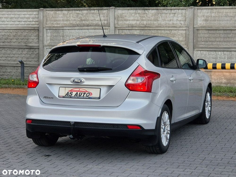 Ford Focus 1.6 Titanium - 4